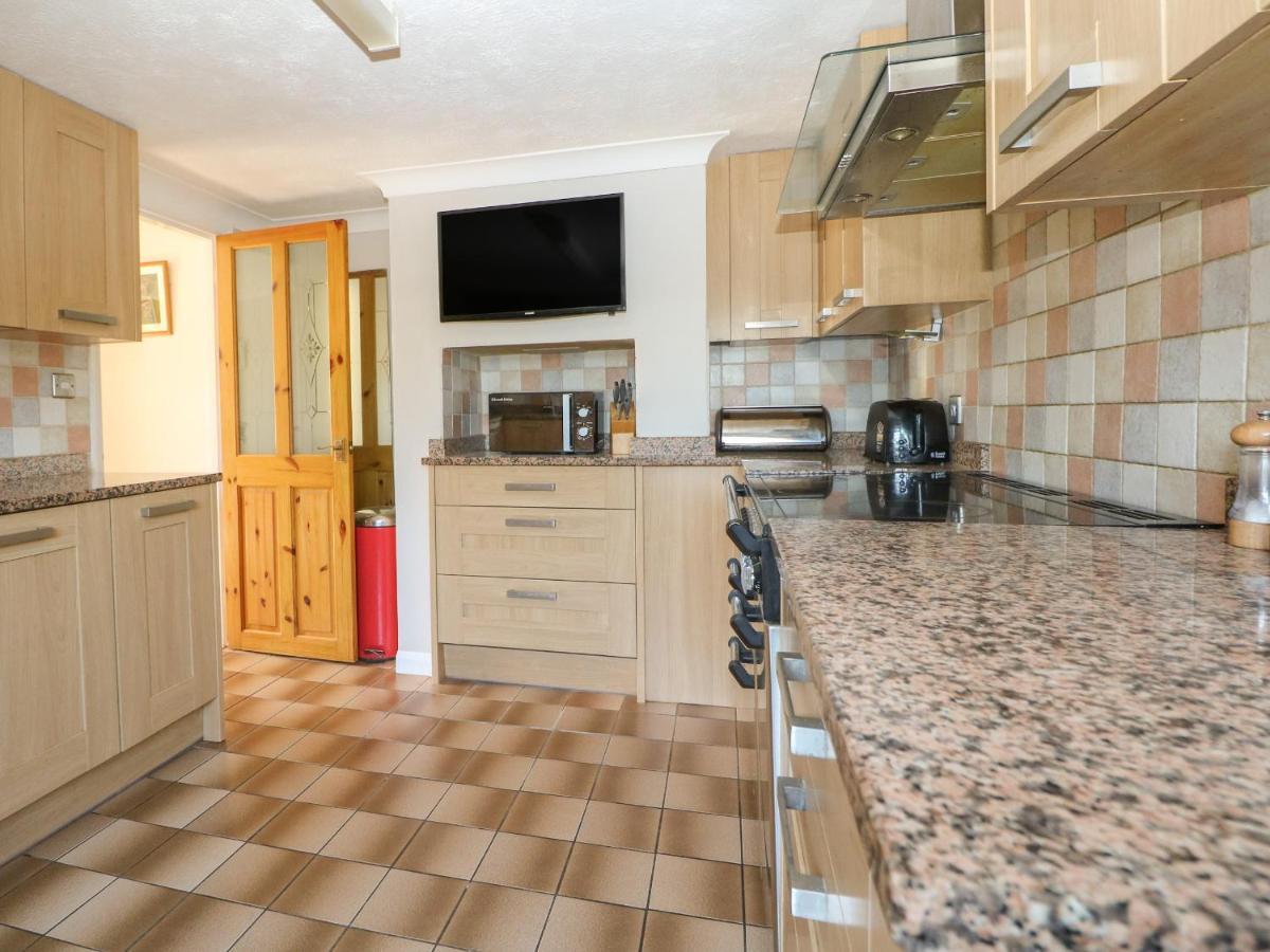 1 Paythorne Farm Cottages Henfield Extérieur photo